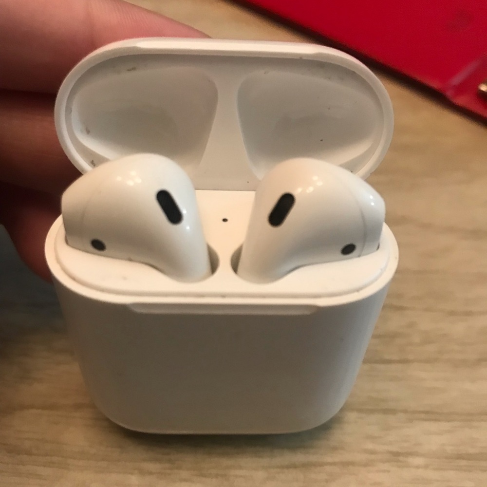Apple Airpods